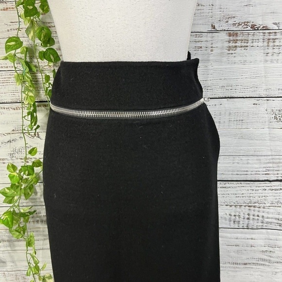 Carlisle Skirt size 4 Black Wool Zippers Above Knee Winter Club Ski Resort Slim - Picture 2 of 9